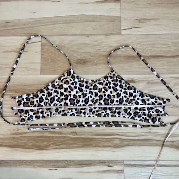 Leopard Print 2 Piece Swimsuit With Adjustable￼ Corset Back Size M Shein (183) - Picture 13 of 13